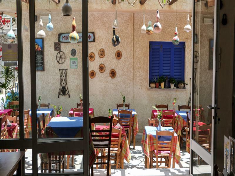 Mirtos Hotel Bagian luar foto