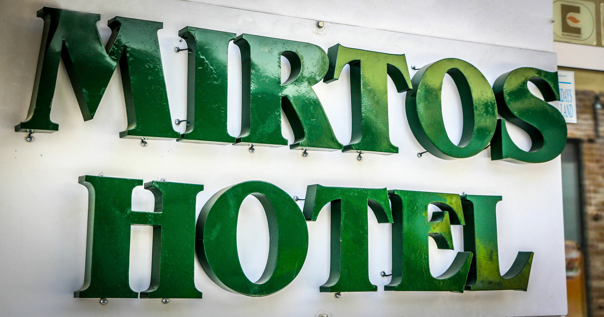 Mirtos Hotel Bagian luar foto